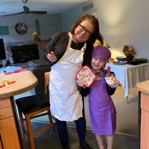 Meet your Posher, Peggy